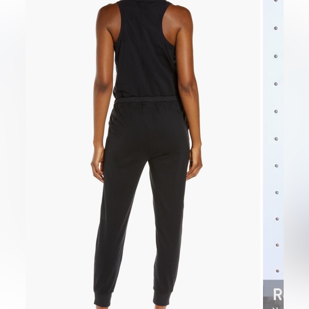 Zella Live In Jogger Black Sleeveless V-Neck Jumpsuit Size Medium - Picture 2 of 9